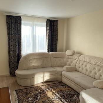 Продается 1-комнатная квартира, 42,8 м²