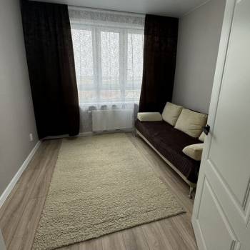 Сдается 1-комнатная квартира, 38 м²