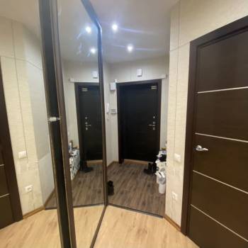 Сдается 2-х комнатная квартира, 60 м²
