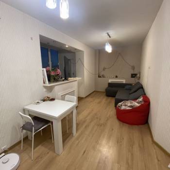 Сдается 2-х комнатная квартира, 60 м²