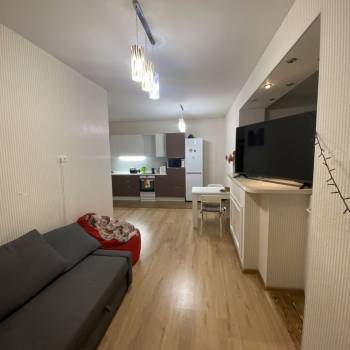 Сдается 2-х комнатная квартира, 60 м²