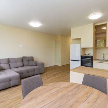 Продается Многокомнатная квартира, 92,2 м²