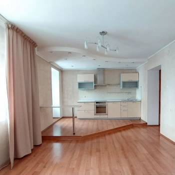 Продается 2-х комнатная квартира, 61,2 м²