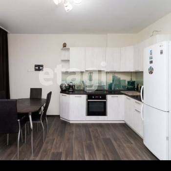 Продается 1-комнатная квартира, 49,9 м²