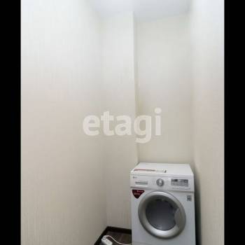 Продается 1-комнатная квартира, 49,9 м²