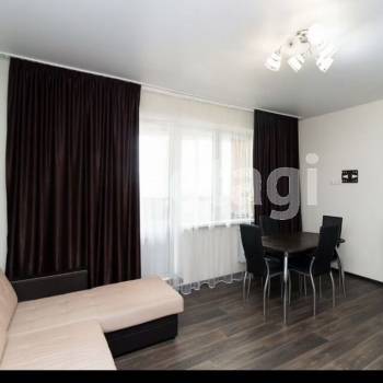 Продается 1-комнатная квартира, 49,9 м²