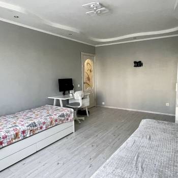 Продается 3-х комнатная квартира, 90,2 м²