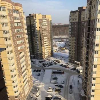 Продается 1-комнатная квартира, 39,8 м²