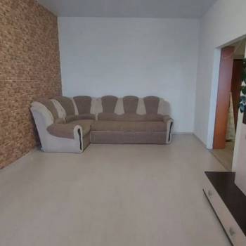 Продается 1-комнатная квартира, 45 м²