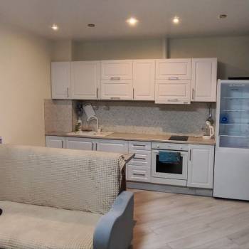 Продается 1-комнатная квартира, 51,8 м²