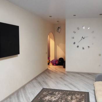 Продается 1-комнатная квартира, 51,8 м²