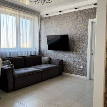 Продается 2-х комнатная квартира, 58 м²