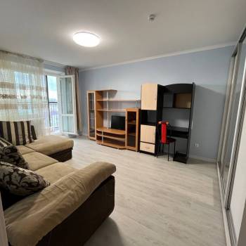 Сдается 1-комнатная квартира, 40 м²