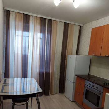 Сдается 1-комнатная квартира, 34 м²
