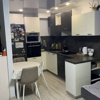 Сдается 2-х комнатная квартира, 60 м²