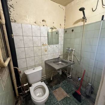 Продается 1-комнатная квартира, 12,7 м²