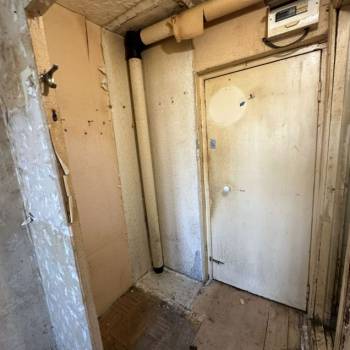 Продается 1-комнатная квартира, 12,7 м²