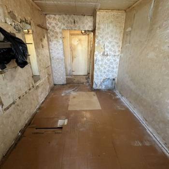 Продается 1-комнатная квартира, 12,7 м²