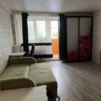Сдается 1-комнатная квартира, 41 м²
