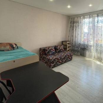 Сдается 2-х комнатная квартира, 70 м²