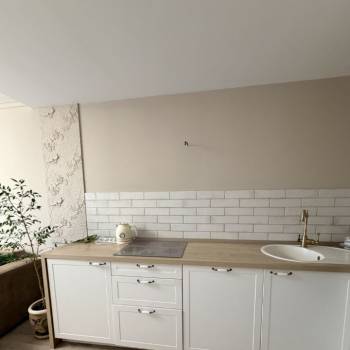 Продается 1-комнатная квартира, 50 м²