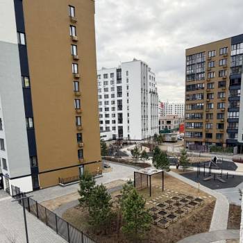 Продается 1-комнатная квартира, 50 м²