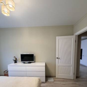 Продается 1-комнатная квартира, 50 м²