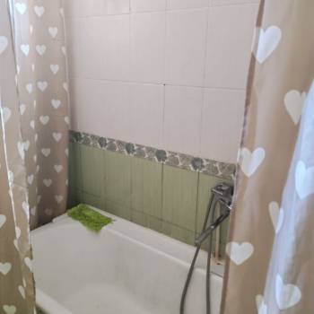 Сдается 1-комнатная квартира, 58 м²