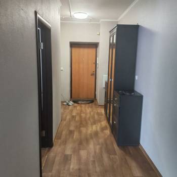 Сдается 1-комнатная квартира, 58 м²