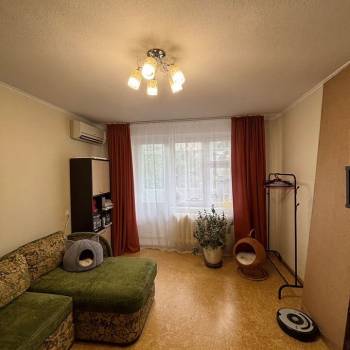 Продается 2-х комнатная квартира, 72,7 м²