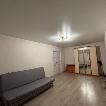 Сдается 1-комнатная квартира, 36,7 м²