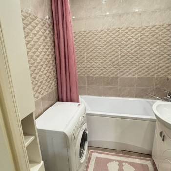 Сдается 1-комнатная квартира, 45 м²