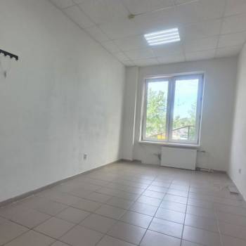 Сдается Нежилое помещение, 17 м²