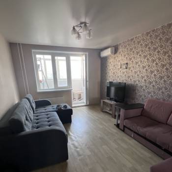 Сдается 1-комнатная квартира, 45 м²