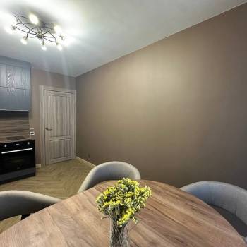 Продается 1-комнатная квартира, 43 м²