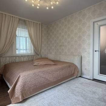 Продается 2-х комнатная квартира, 65 м²