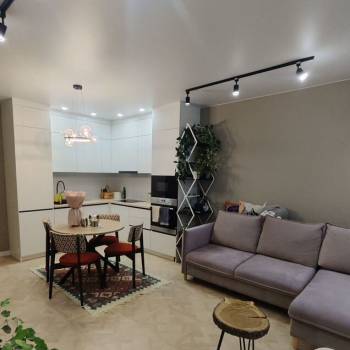 Продается 2-х комнатная квартира, 64,3 м²