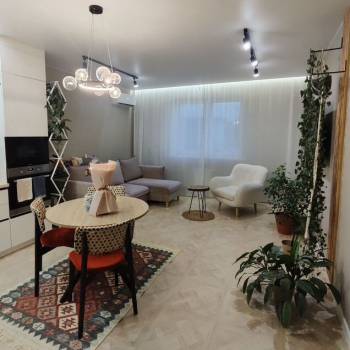 Продается 2-х комнатная квартира, 64,3 м²