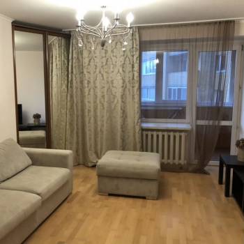 Сдается Многокомнатная квартира, 60 м²