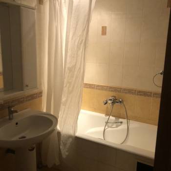 Сдается Многокомнатная квартира, 60 м²