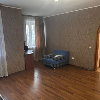 Сдается 1-комнатная квартира, 50 м²