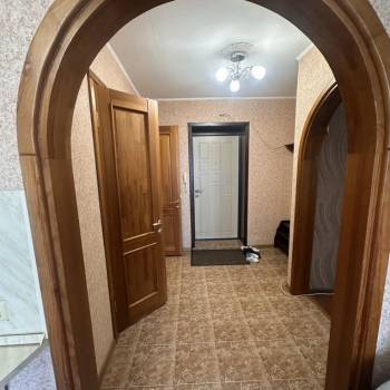 Сдается 1-комнатная квартира, 50 м²
