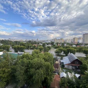 Сдается 1-комнатная квартира, 50 м²