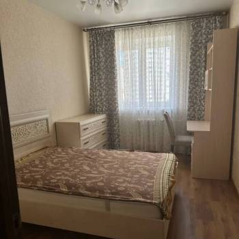 Сдается 1-комнатная квартира, 41 м²