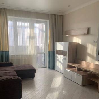 Сдается 2-х комнатная квартира, 83,3 м²