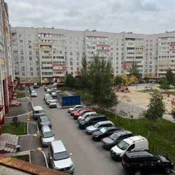 Продается 1-комнатная квартира, 57 м²