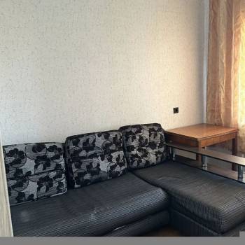 Сдается Многокомнатная квартира, 50 м²