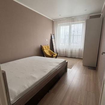 Продается 1-комнатная квартира, 41,6 м²