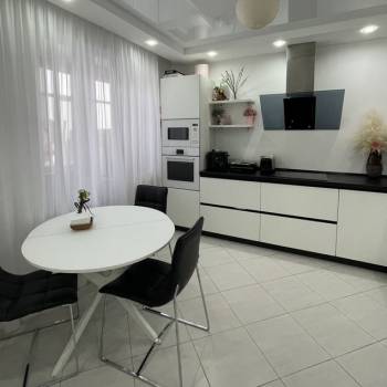 Продается 2-х комнатная квартира, 58,7 м²