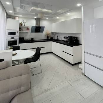 Продается 2-х комнатная квартира, 58,7 м²